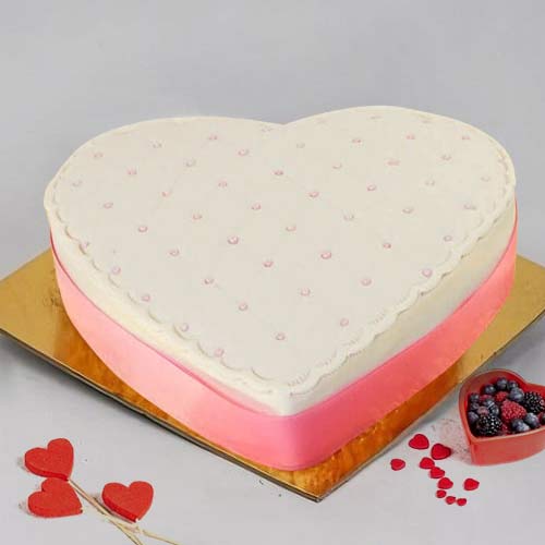 White Heart Cake